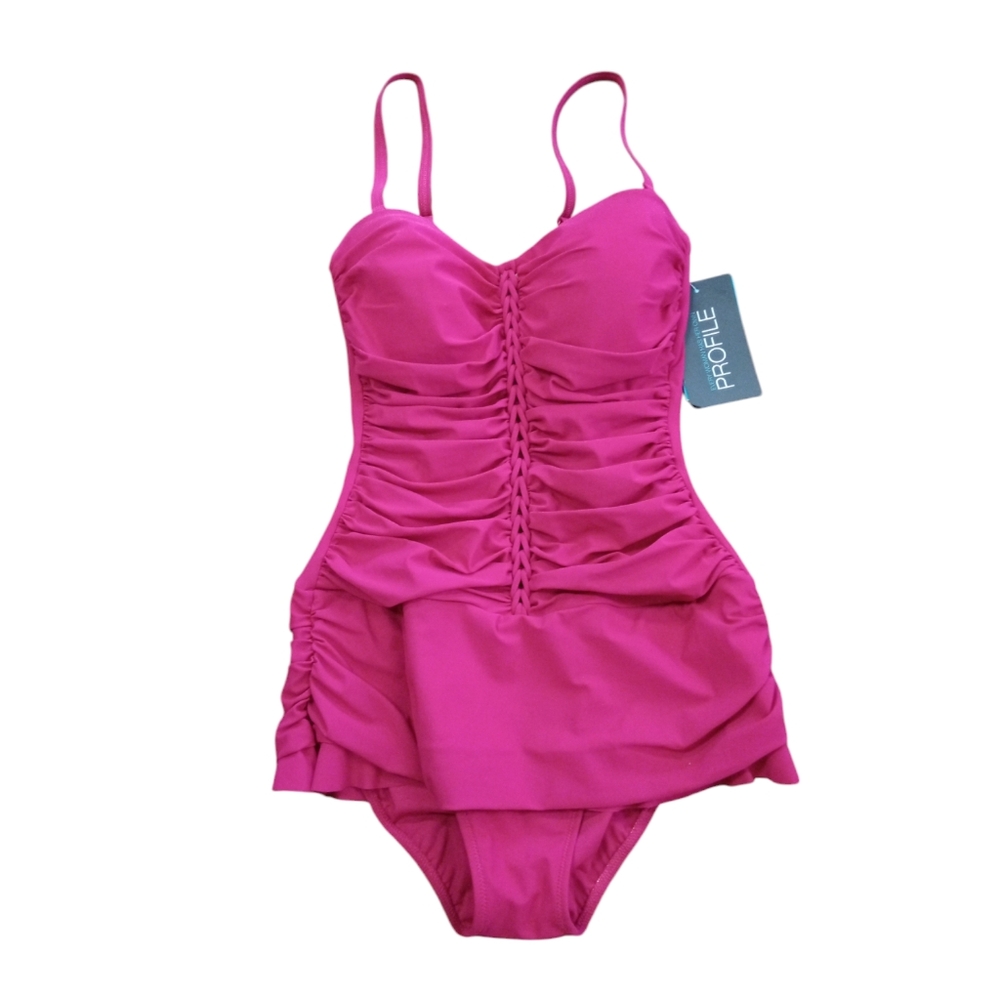 NWT Size 6 Profile by gottex one piece bathing suit